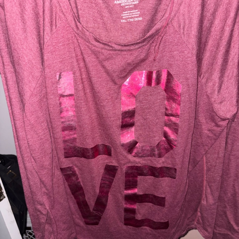 American Eagle Outfitters Pink 'LOVE' Graphic Pullover